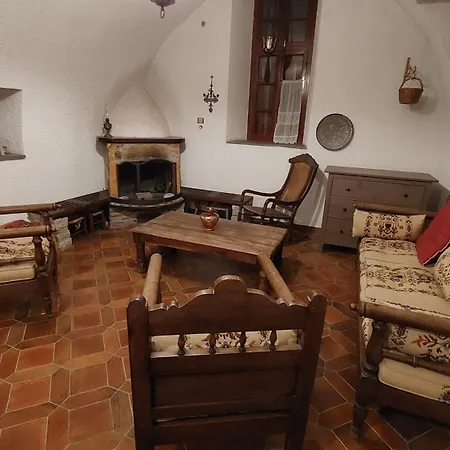Stone House Foteini & Konstantinos Quiet Area, Relaxation, Beautiful Garden * Leonidio