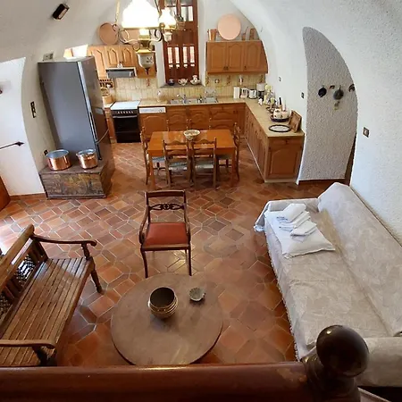 Stone House Foteini & Konstantinos Quiet Area, Relaxation, Beautiful Garden *