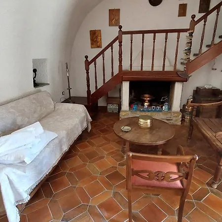 Stone House Foteini & Konstantinos Quiet Area, Relaxation, Beautiful Garden Leonidio