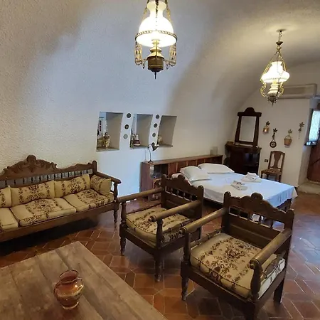 Stone House Foteini & Konstantinos Quiet Area, Relaxation, Beautiful Garden *